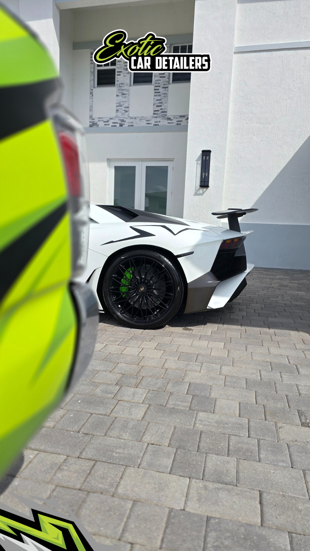 Lamborghini Aventador Sv - Exotic Car Detailers - Carlos Rios