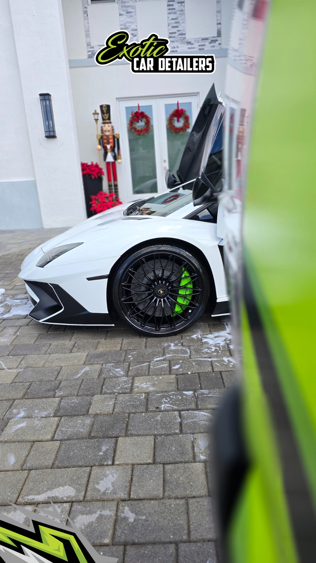 Lamborghini Aventador Sv - Exotic Car Detailers - Carlos Rios - wash